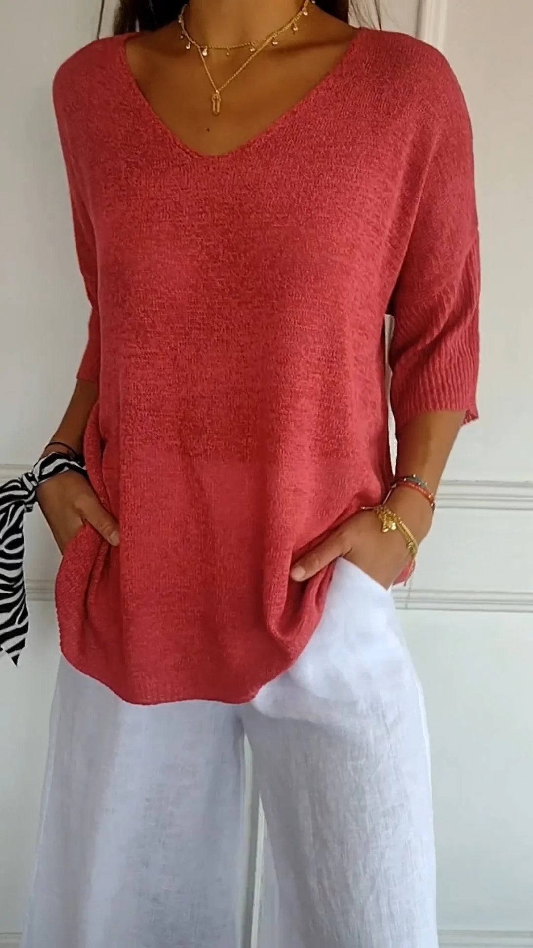 Damen V-Ausschnitt Top mit zeitlosem Design