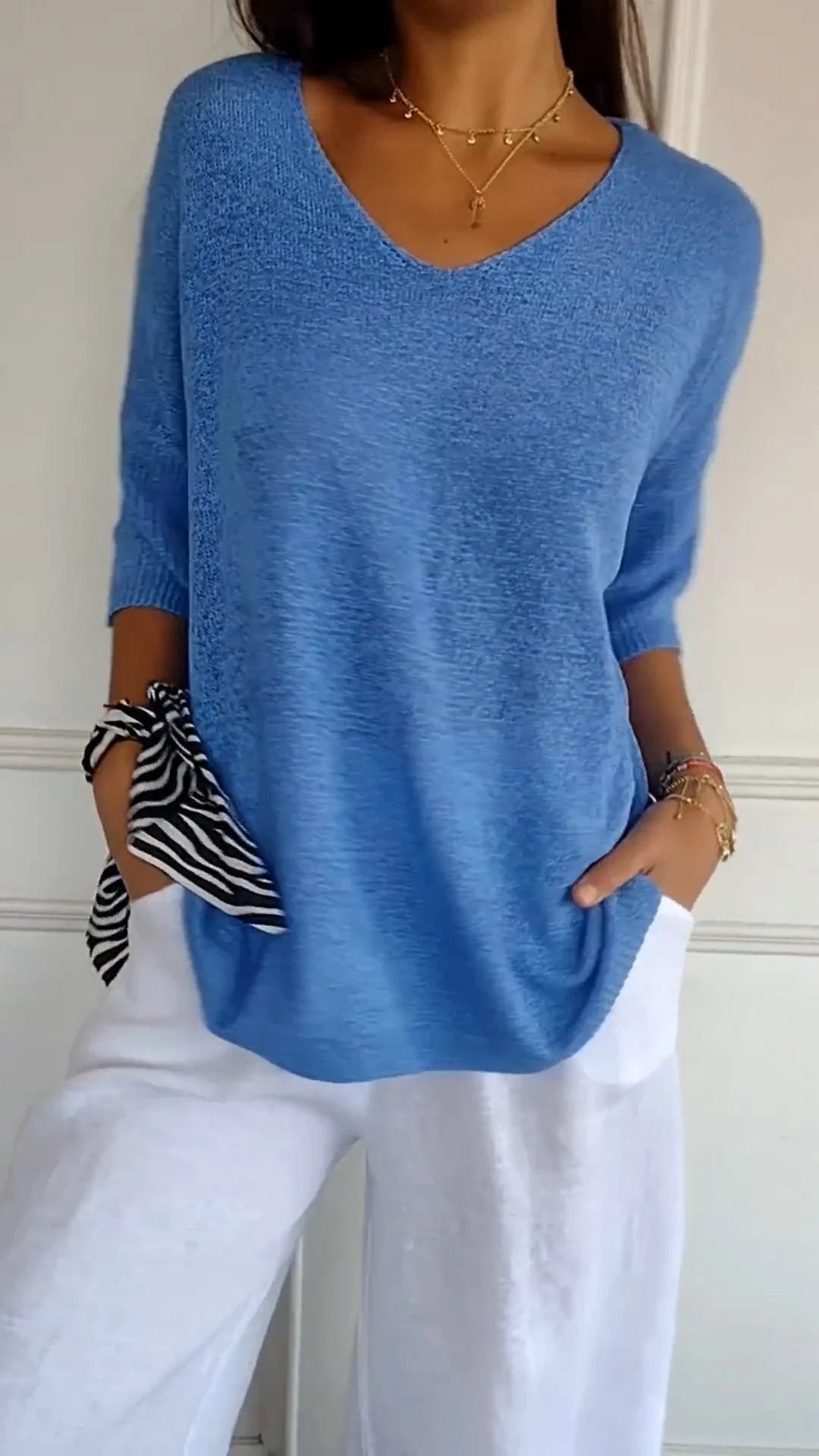 Damen V-Ausschnitt Top mit zeitlosem Design