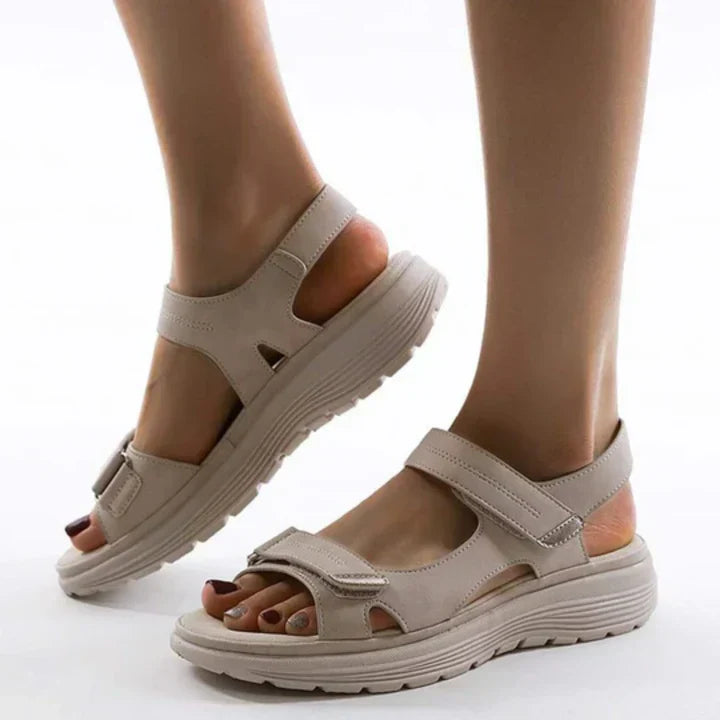 Orthopädische Sandalen für Frauen
