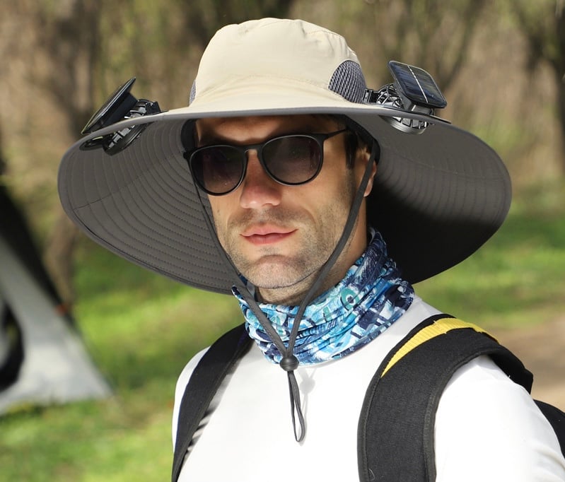 AirShade Sonnenhut für Herren mit Ventilator – Einheitsgröße, solarbetriebene Kühlung, breite Krempe, leicht und verstellbar