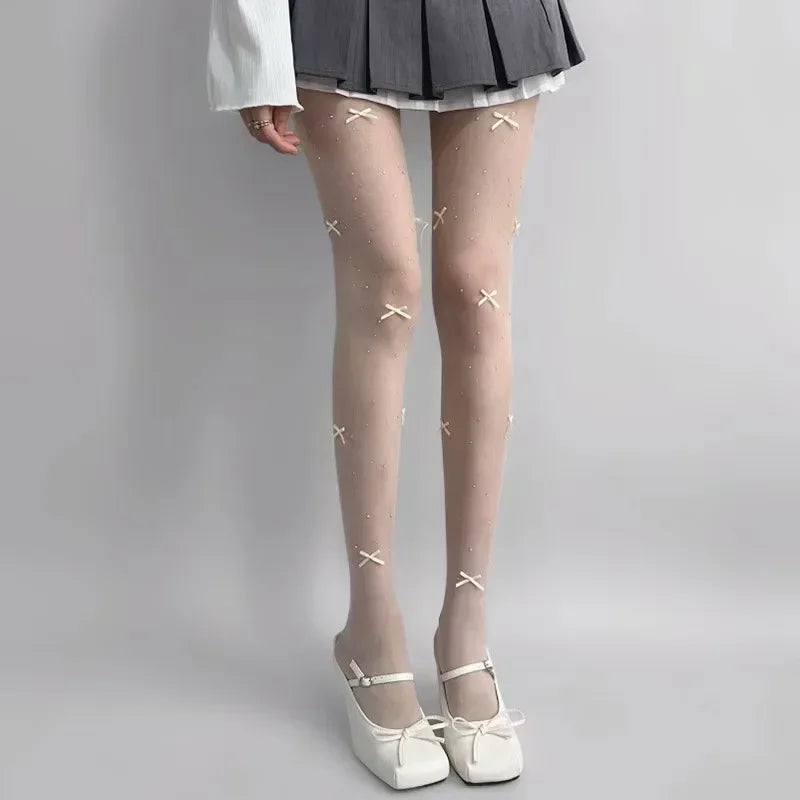 Damen Strumpfhose mit Schleifenmuster – Elegantes Design für jeden Anlass