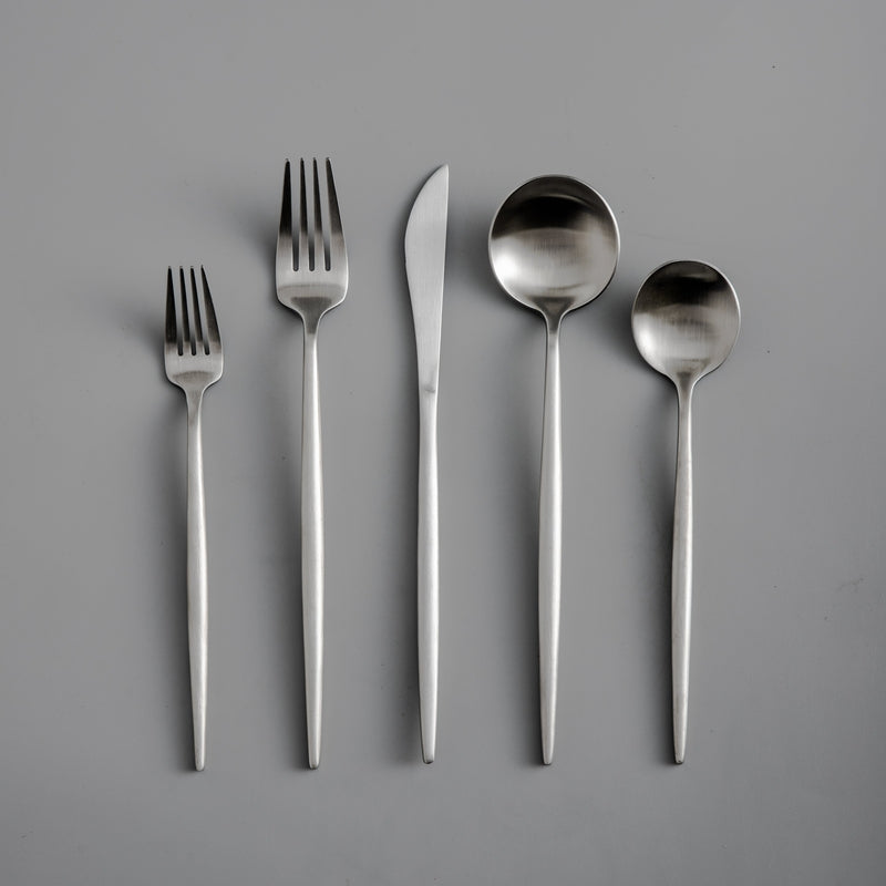 20-teiliges Besteckset – modernes, minimalistisches Besteck für elegante Mahlzeiten