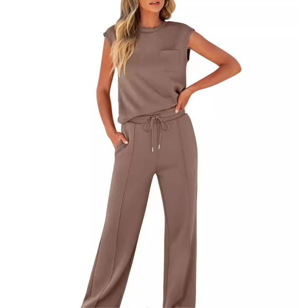 Lounge Set | Damenmode für Sommer | Entspanntes Freizeitoutfit