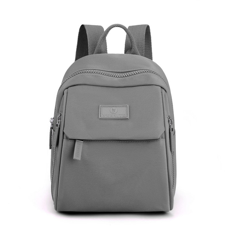 Mini Rucksack Damen – Leichter Tagesrucksack mit Mehreren Fächern und Verstellbaren Trägern – Ideal für Reisen und Schule