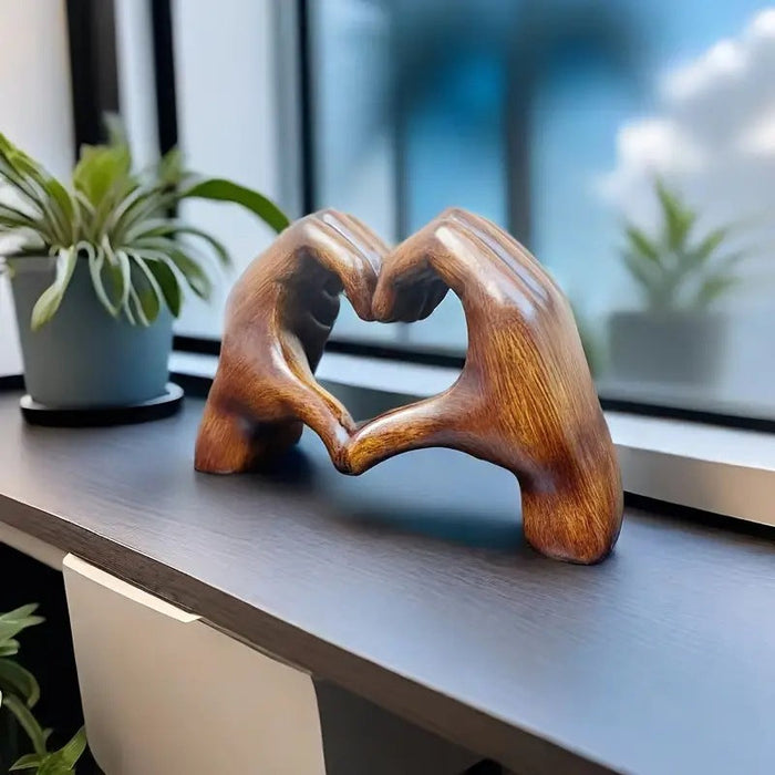 Moderne Herzskulptur aus hochwertigem Material – romantische Dekoration für stilvolle Innenräume und besondere Anlässe