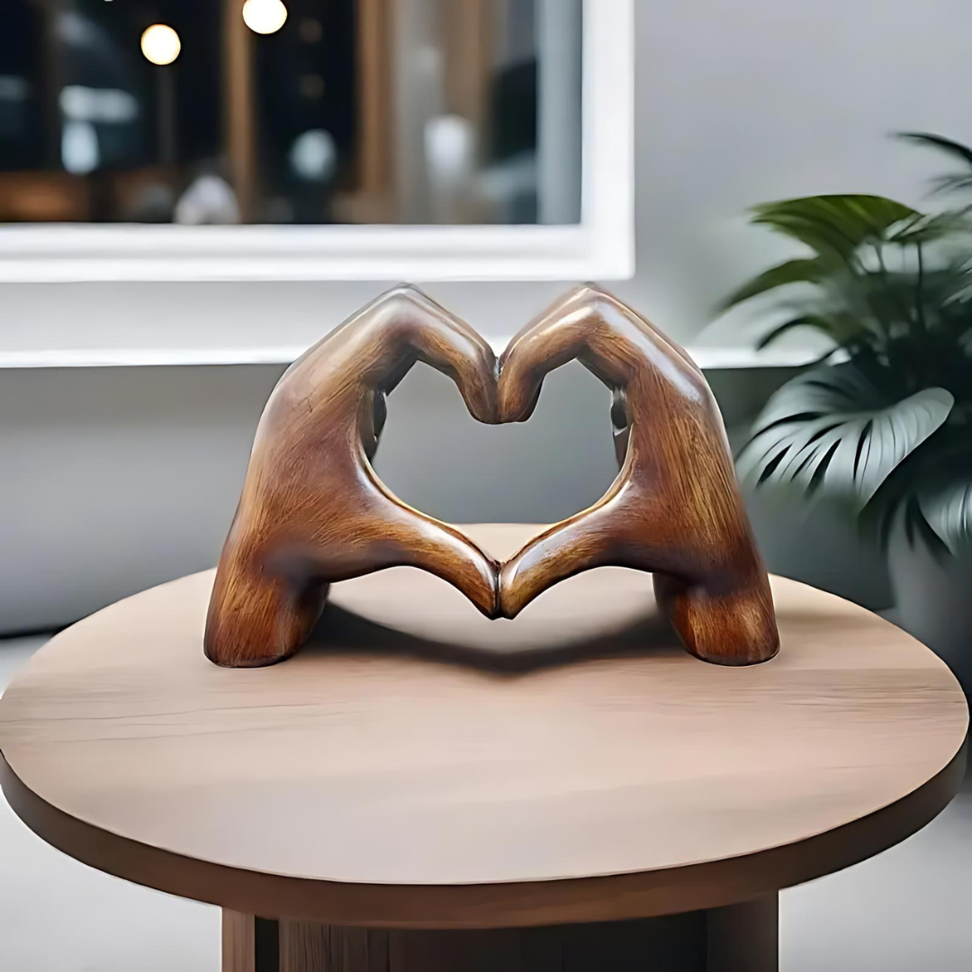 Moderne Herzskulptur aus hochwertigem Material – romantische Dekoration für stilvolle Innenräume und besondere Anlässe