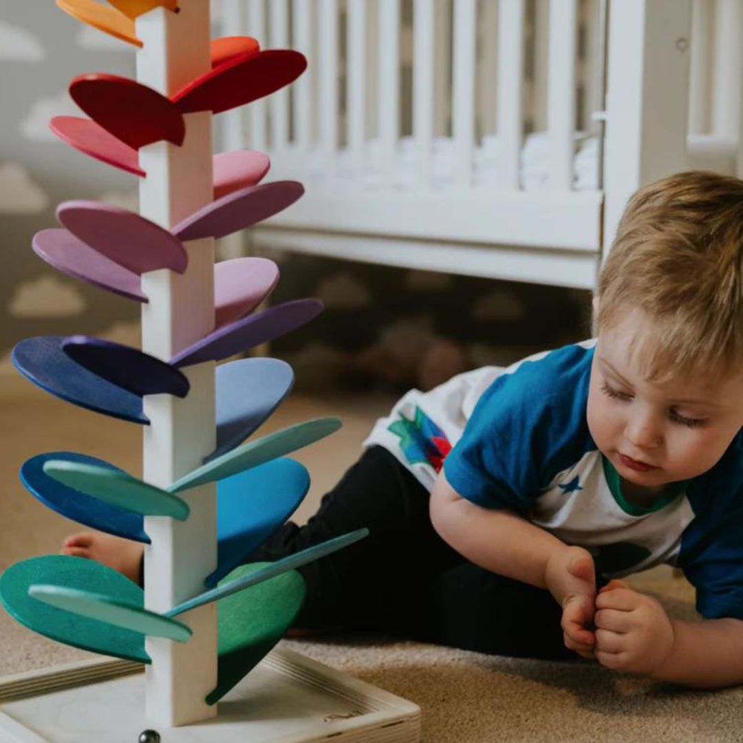 Montessori Regenbogen Knikkerbaum aus Holz – Pädagogisches Spielzeug für 2-Jährige zur Förderung von Feinmotorik und auditivem Lernen