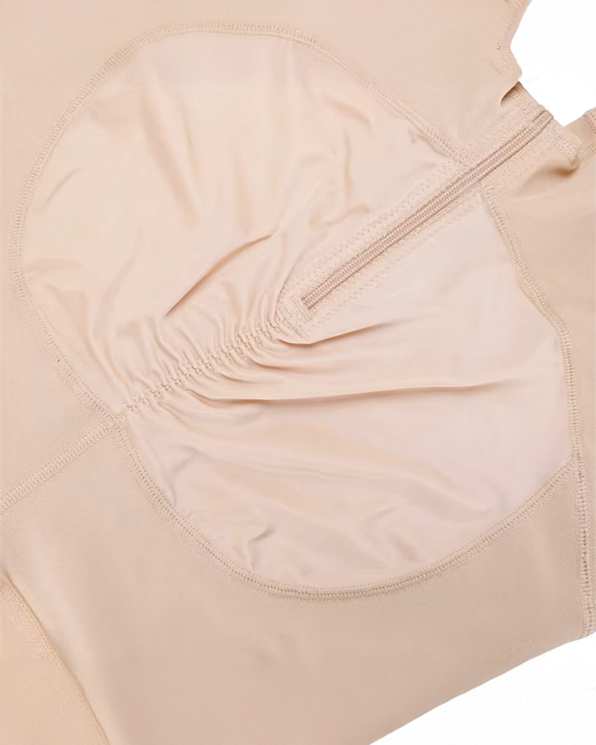 Nahtlose Body-Shaper-Shorts mit Bauch-weg-Effekt und Hüftformung – bequem und rutschfest, ideal für den Alltag und besondere Anlässe.