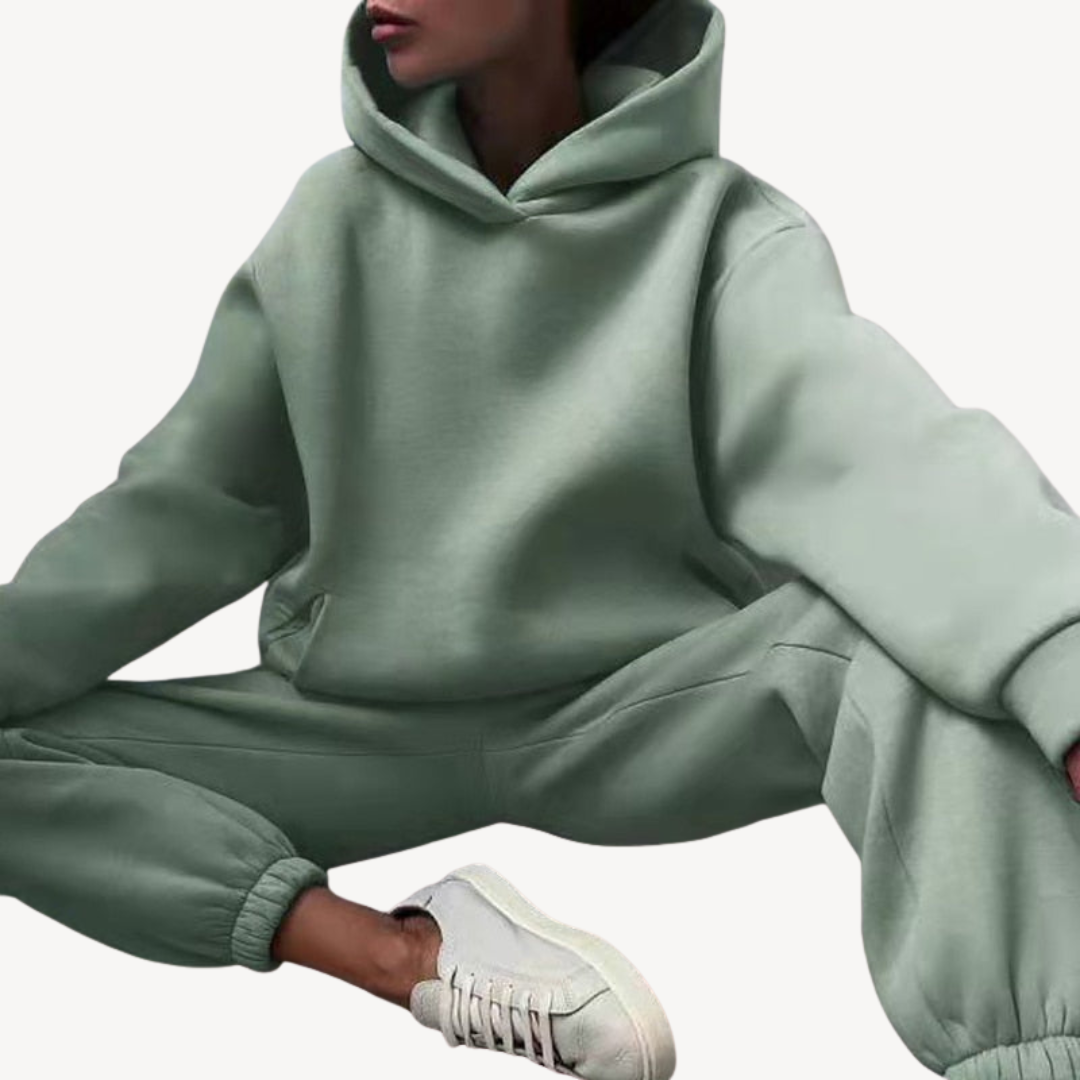 Oversized Hoodie und Jogger Set | Damenmode für Freizeit und Entspannung