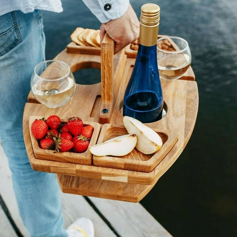 Tragbarer Holz-Weintisch Klappbar mit Snackfächern und Glashaltern – Ideal für Picknick und Outdoor-Veranstaltungen