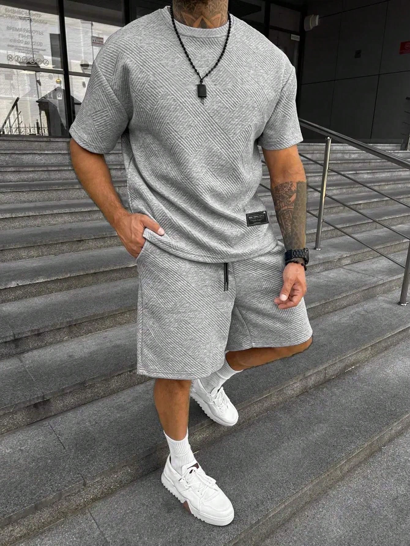Herren Sommer Set | Kurzarmshirt und Shorts für aktive Tage