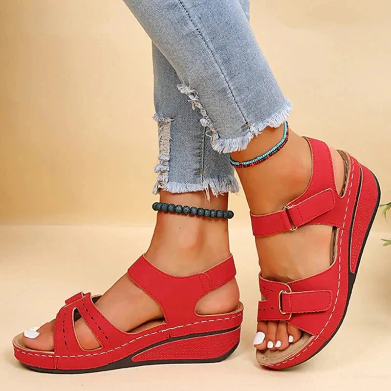 Bequeme Damen Plateau Sandalen