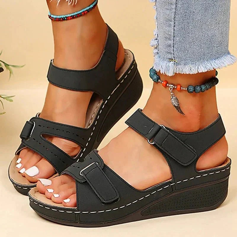 Bequeme Damen Plateau Sandalen