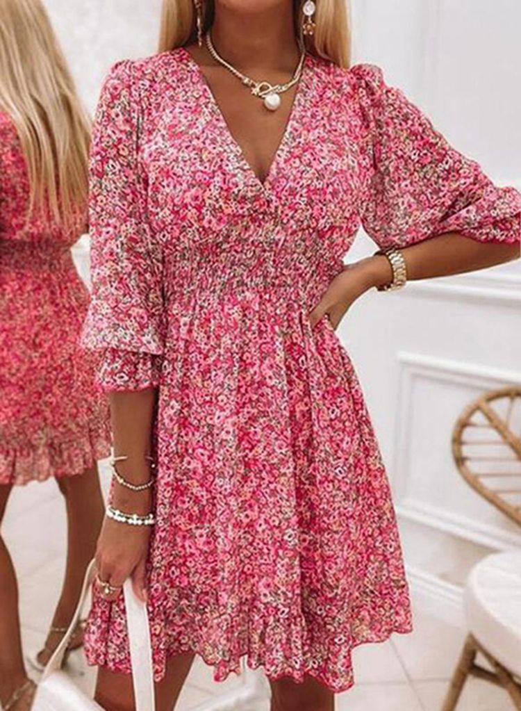 Boho Kleid für Damen mit femininer Silhouette