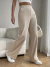 Breite Schnürenhose - Eleganz und Komfort für den Alltag