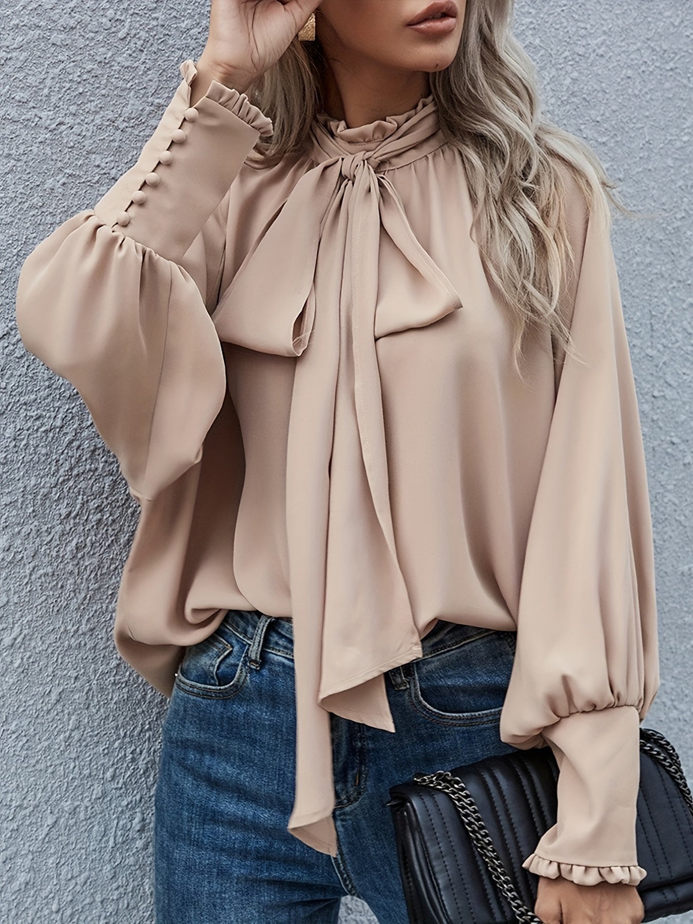 Damen Bluse – Femininer Chic mit raffinierter Note