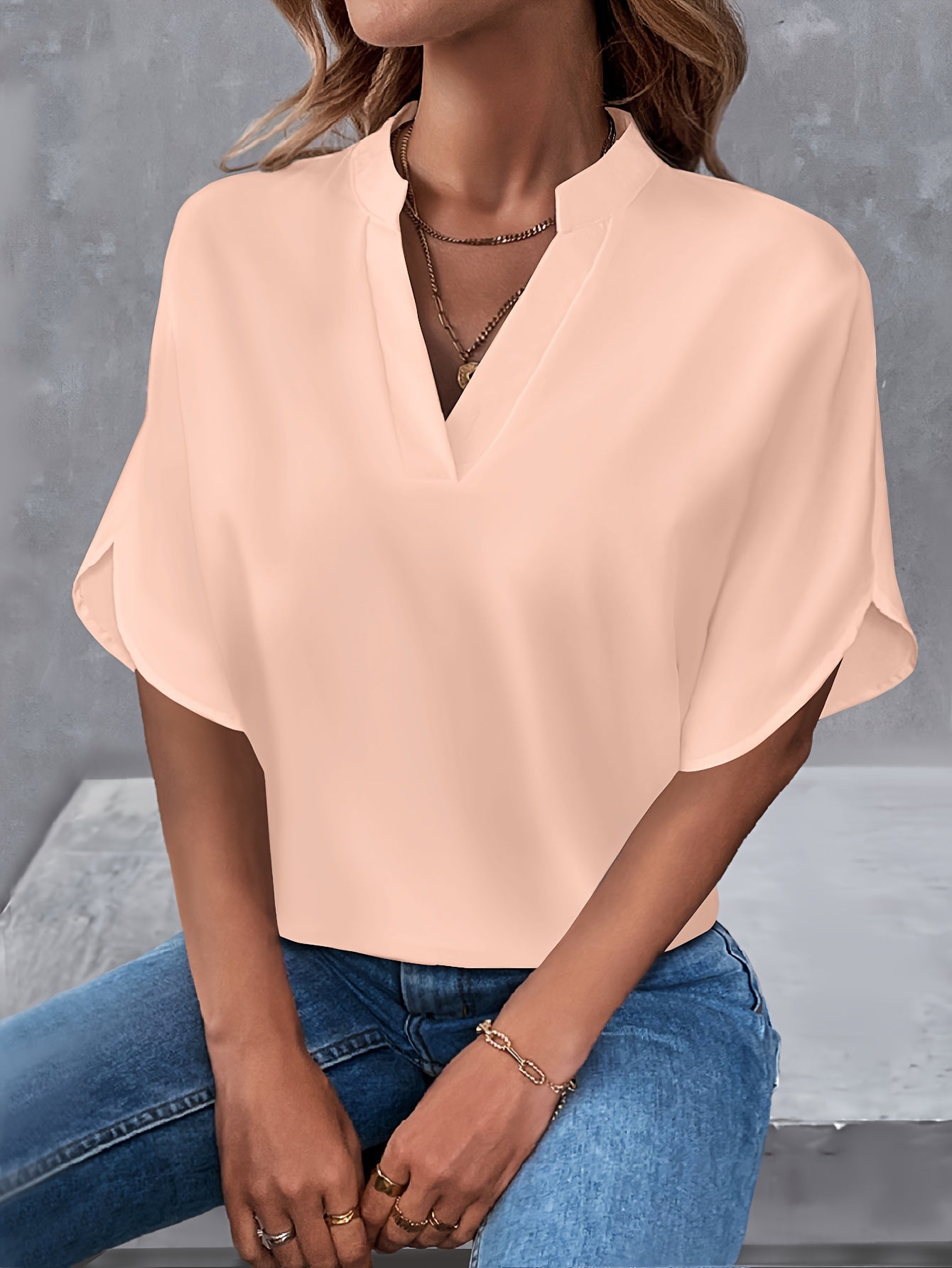 Damen Bluse | Minimalistischer Chic für Alltag & Büro | Talynae