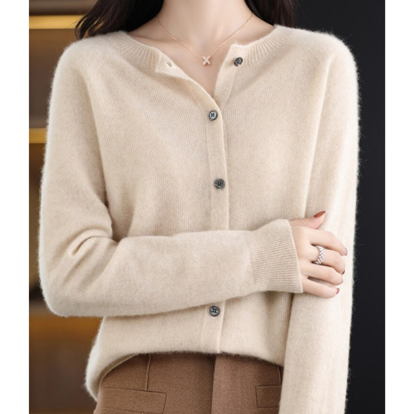Damen Cardigan mit Knöpfen – Eleganz und Komfort