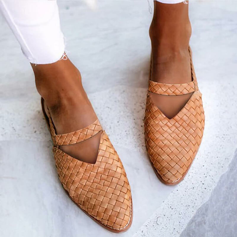 Damen Geflochtene Slipper – Stilvoll & Bequem für den Alltag