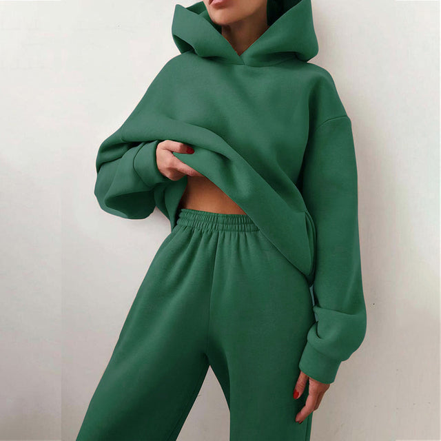 Damen-Kapuzen-Zweiteiler – Minimalistischer und bequemer Hoodie mit passender Hose3