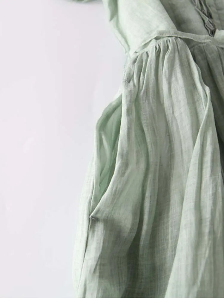 Damen Kleid – Feminine Leichtigkeit mit stilvoller Raffinesse
