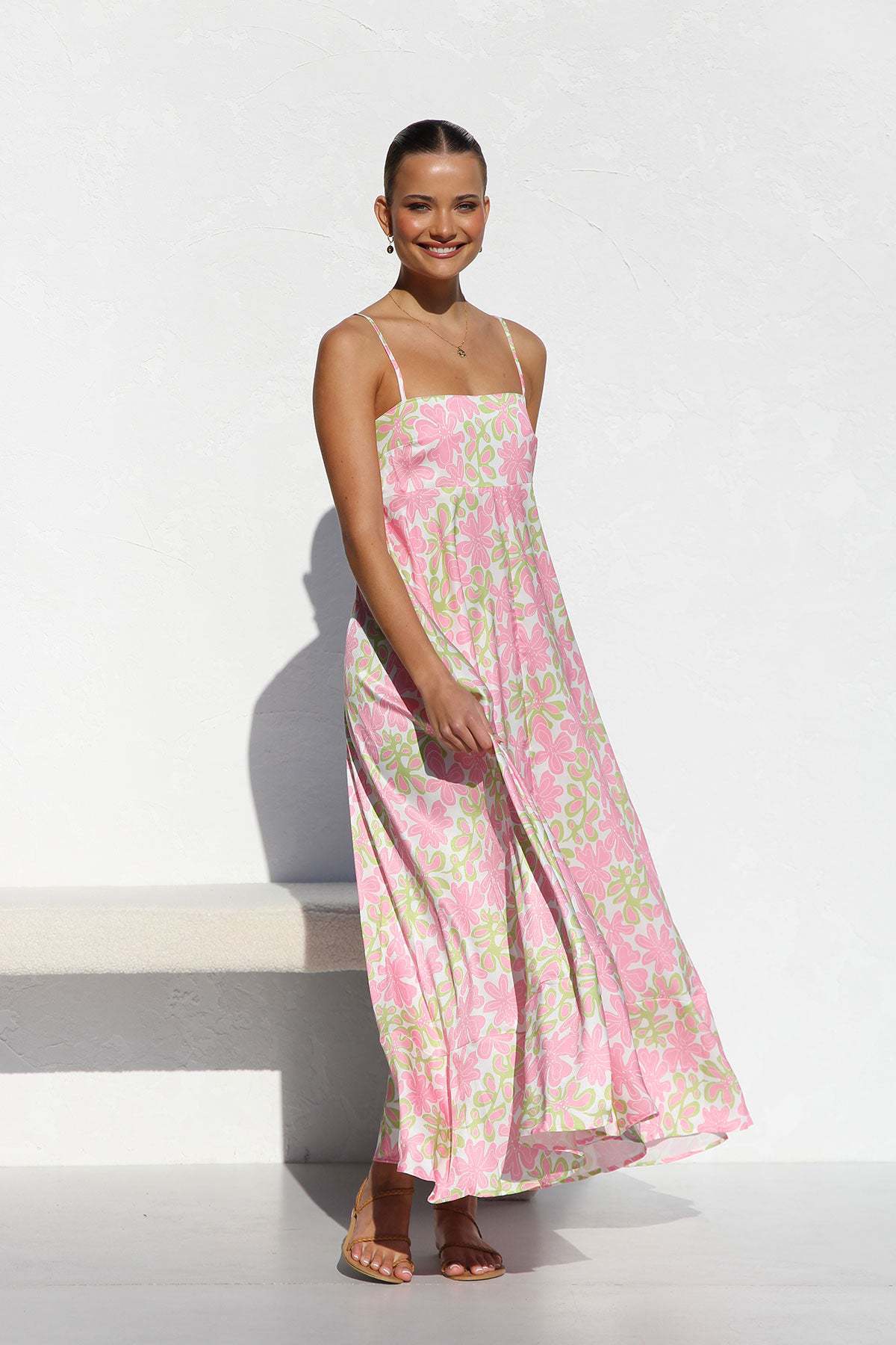 Damen Kleid – Luftige Eleganz für warme Tage