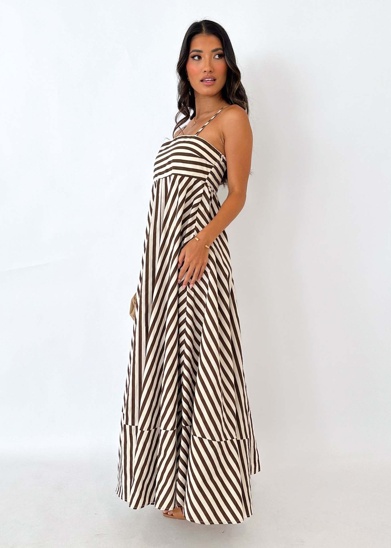 Damen Kleid – Luftige Eleganz für warme Tage