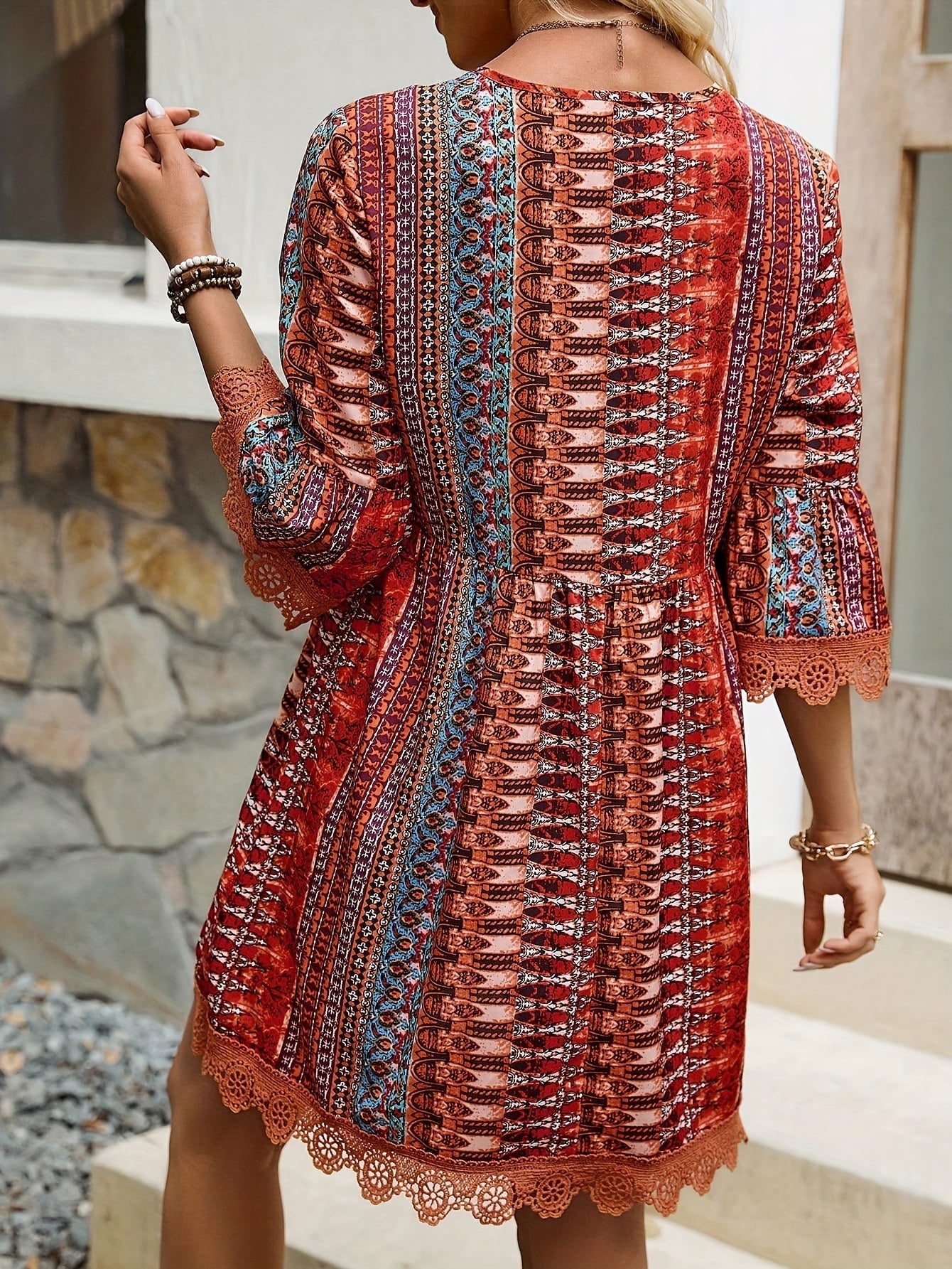 Damen Kleid V-Ausschnitt Spitzenverkleidung mit Blumenmuster Sommerkleid für Freizeit und Gartenpartys