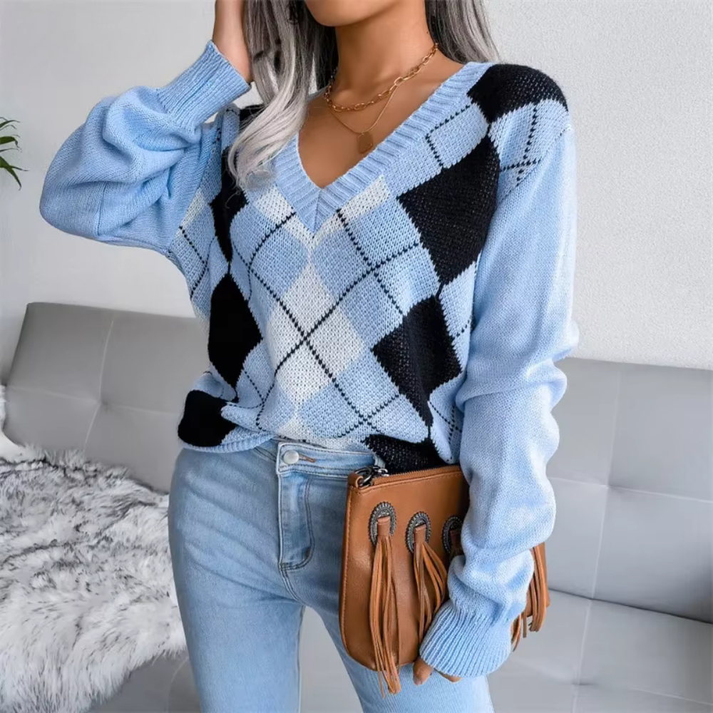 Damen-Pullover mit V-Ausschnitt und Muster in bequemer Passform