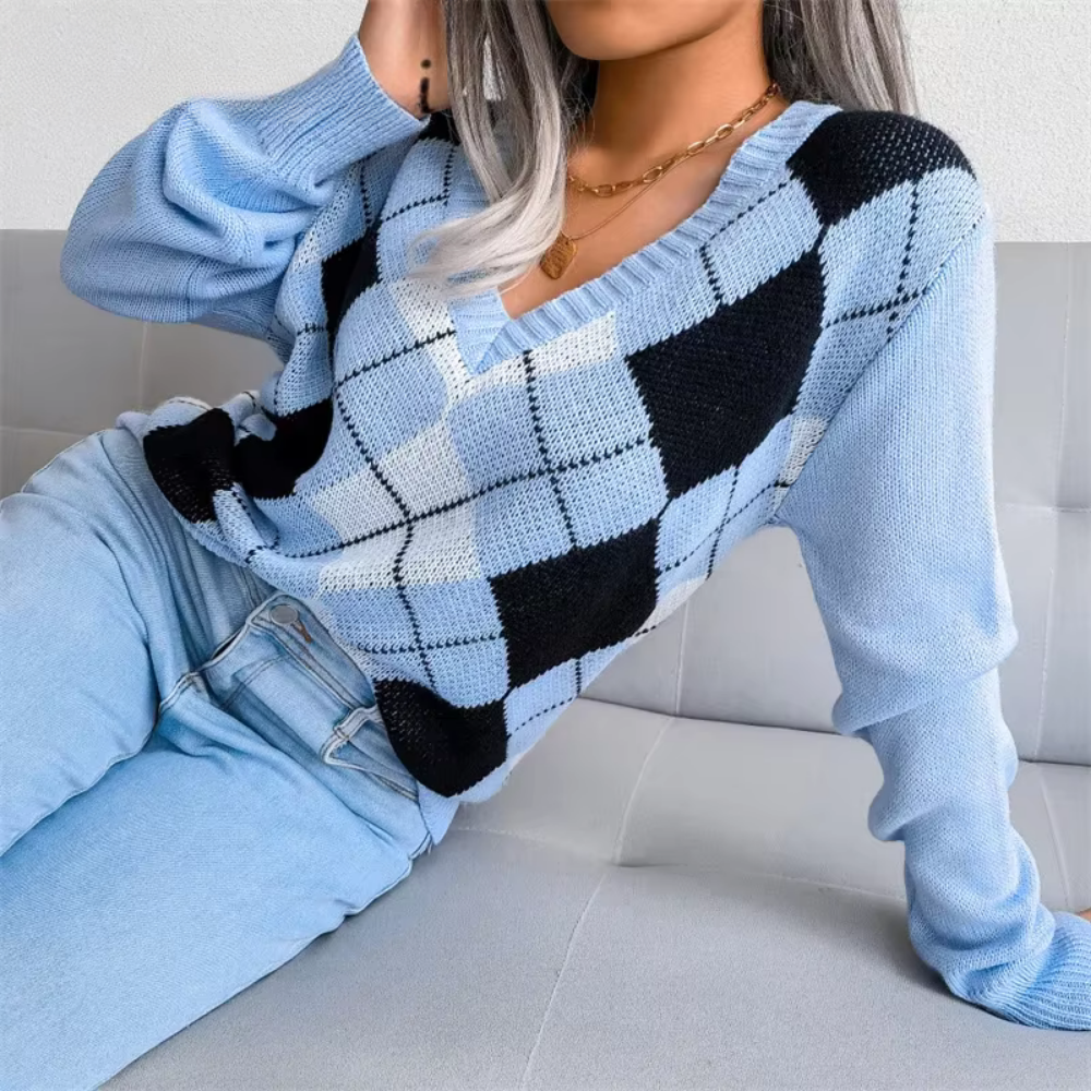 Damen-Pullover mit V-Ausschnitt und Muster in bequemer Passform