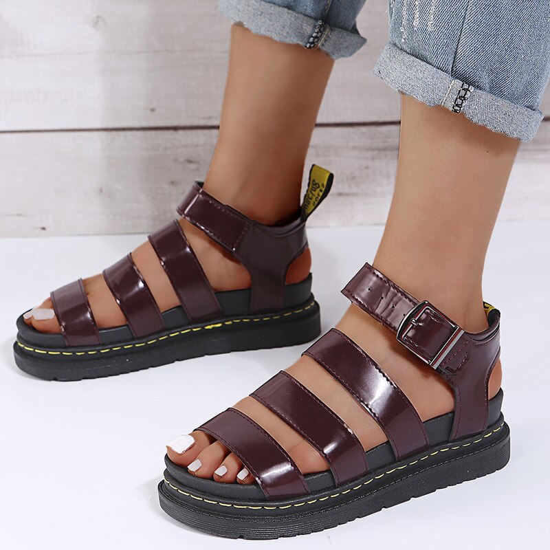 Damen Sandalen – Sommerlicher Komfort in stilvollem Design
