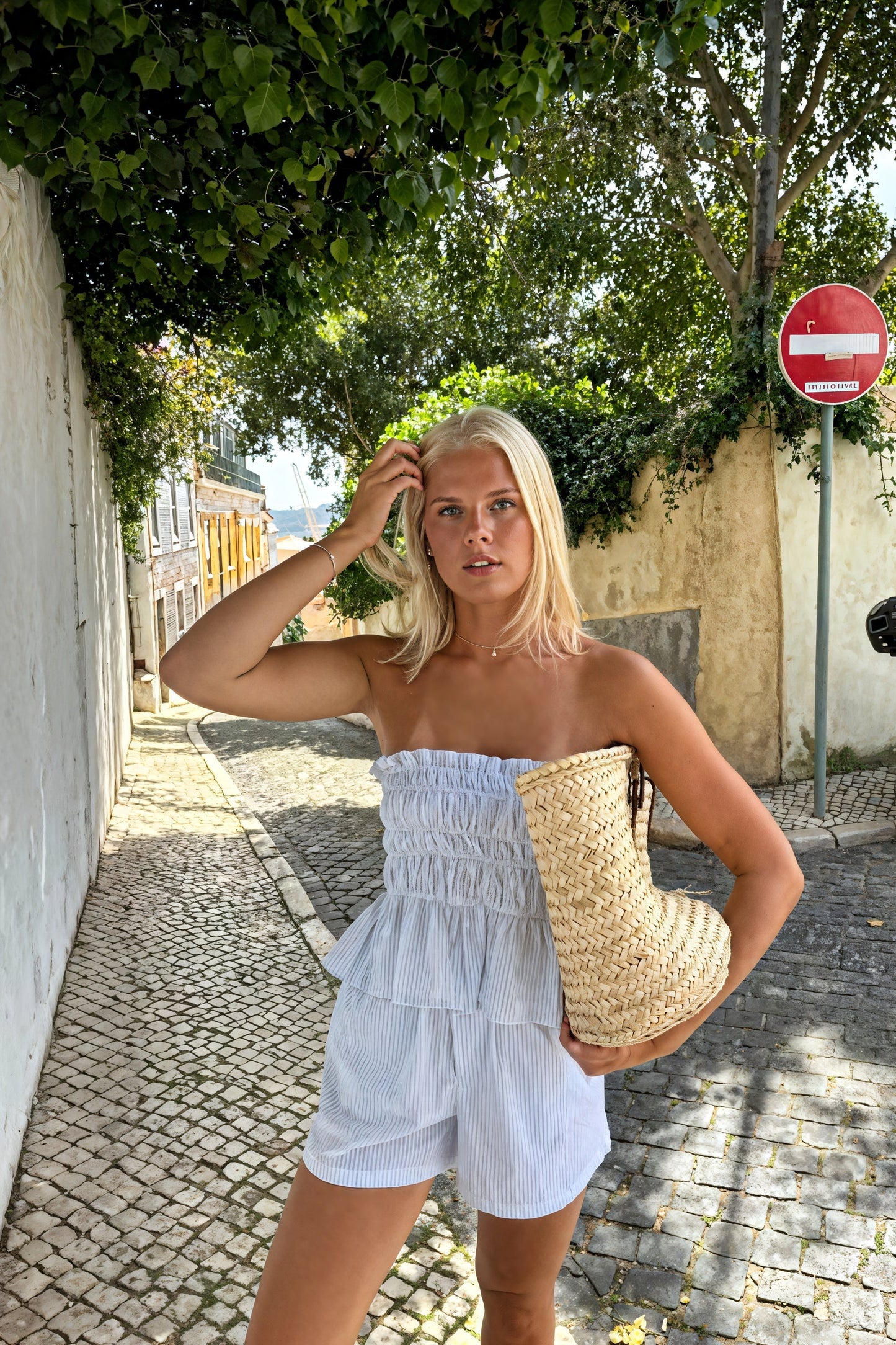 Damen Trägerloses Oberteil und Shorts Set für modernen Look, hoch tailliert, atmungsaktiv, vielseitig, ideal für Sommerveranstaltungen