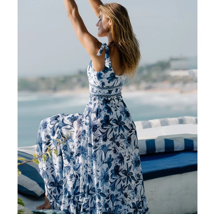 Einteiliger Badeanzug für Damen mit Rock und Sarong