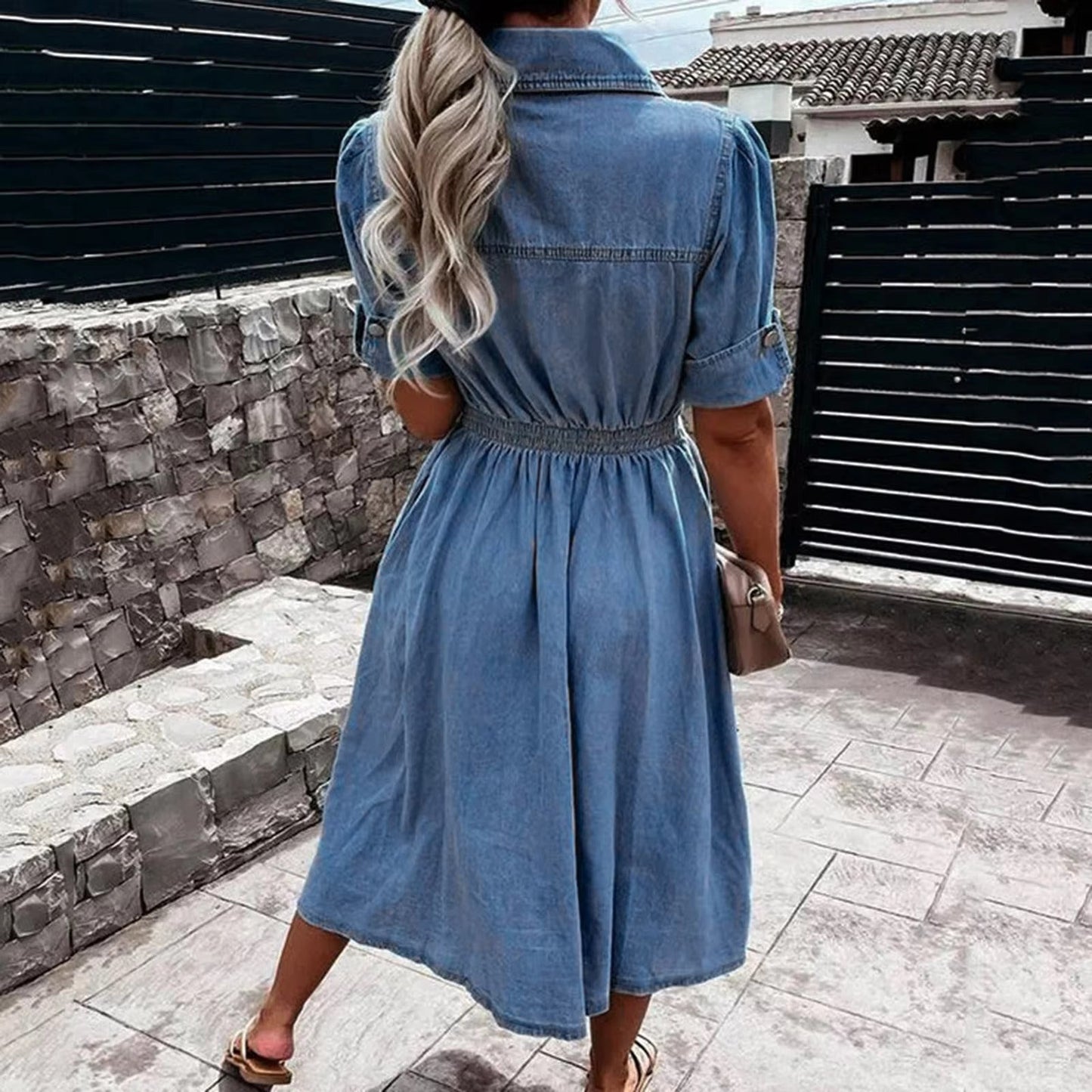 Elegantes Damenkleid Für Sommer