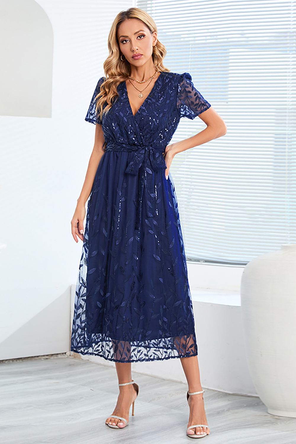 Elegantes Festliches Damenkleid