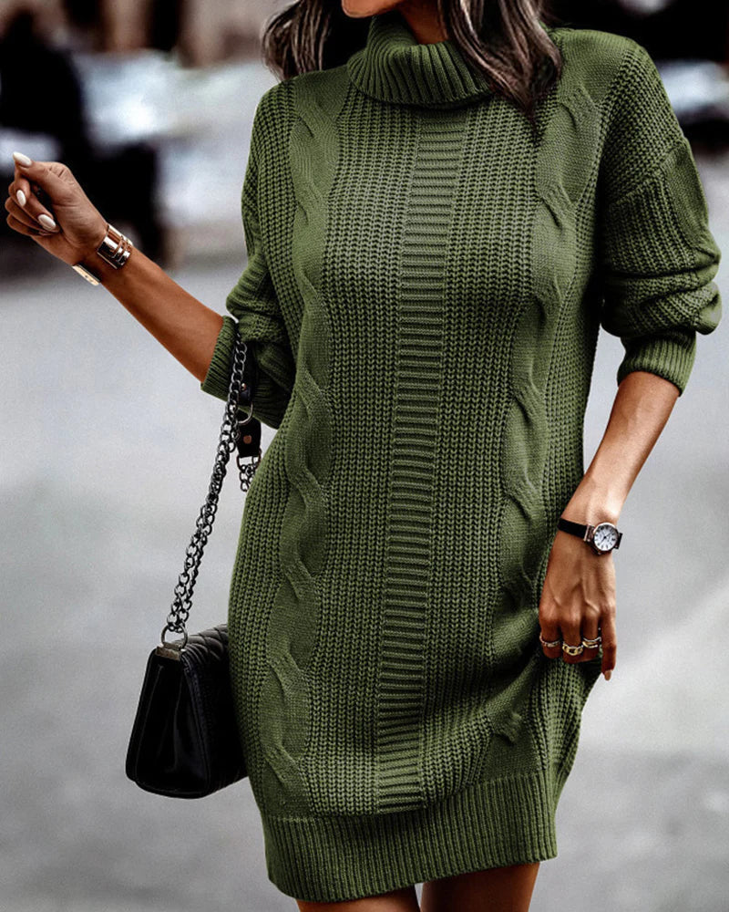 Elegantes Strickkleid mit Rollkragen – Stil & Komfort vereint