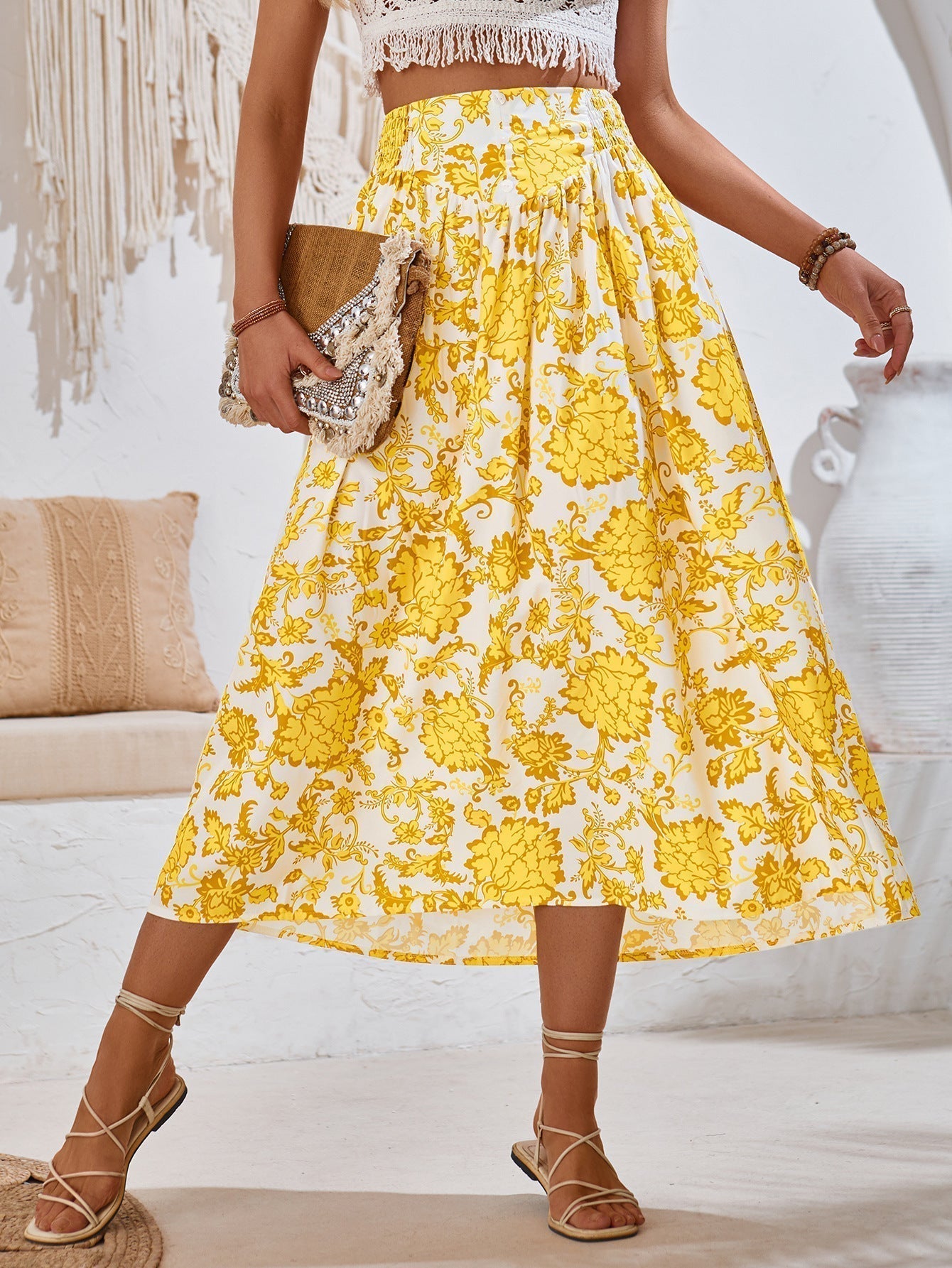 Maximum floral print skirt for summer
