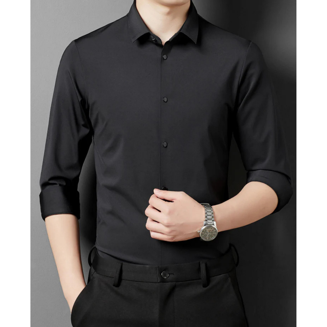 Herren Hemd – Slim Fit, Elegant Figurbetont