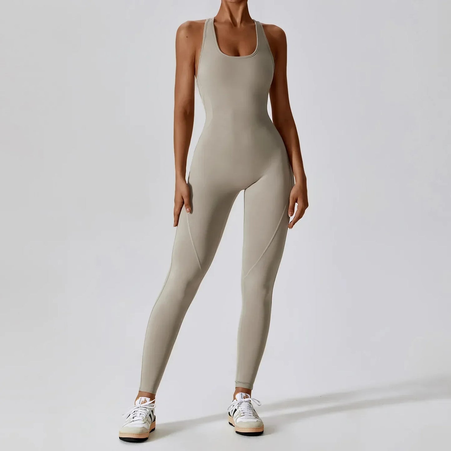Sportbekleidung für Fitness und Yoga