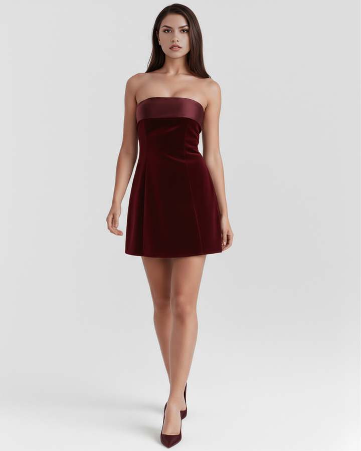 Damen Trägerloses Minikleid Mit Ausgestelltem Rock | Ausgestellt