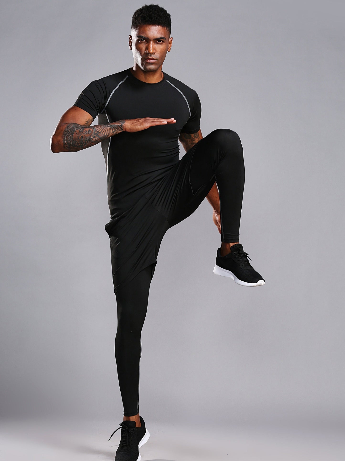 Adrian | Tricou sport pentru bărbați, croială slim fit