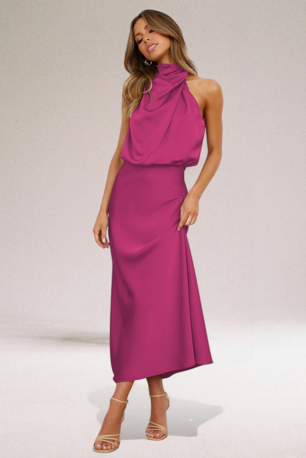 Damen Abendkleid | Neckholder Maxikleid Stil | Fließende Silhouette | Stilvoller Auftritt