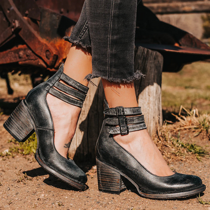 Scarpe donna con più cinturini e tacco | Classiche