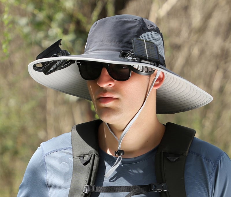 AirShade Sonnenhut für Herren mit Ventilator – Einheitsgröße, solarbetriebene Kühlung, breite Krempe, leicht und verstellbar