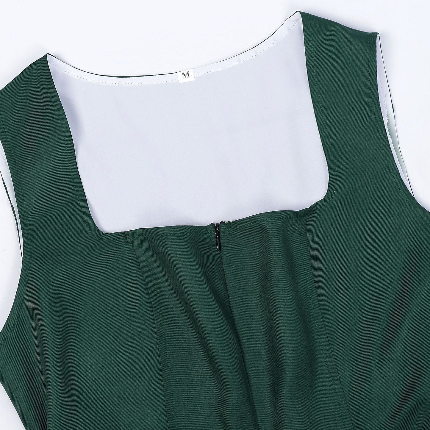 Bayerisches Dirndl – Oktoberfest | Mit Schürze und Spitzenbluse für den traditionellen Look
