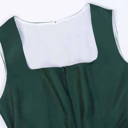Bayerisches Dirndl – Oktoberfest | Mit Schürze und Spitzenbluse für den traditionellen Look