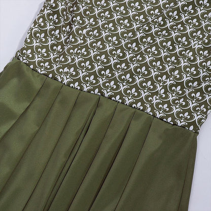 Besticktes Dirndlkleid in Grün – Oktoberfest | Elegantes Trachtenkleid mit Schürze