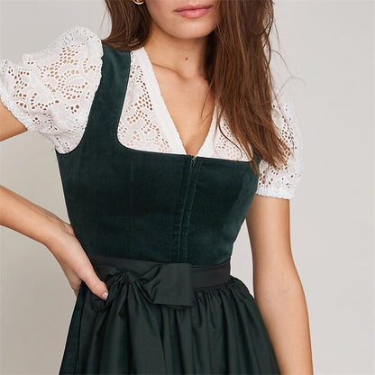 Damen Dirndl in Dunkelgrün – Oktoberfest | Klassische Tracht mit eleganter Note