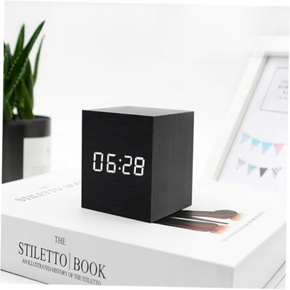 Digitaler Wecker | Mini LED Digitalwecker für Schlafzimmer, Küche und Wohnzimmer