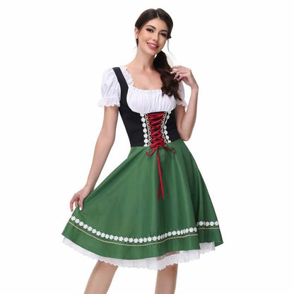 Dirndl mit Bluse – Oktoberfest | Klassisches Trachtenoutfit für Damen